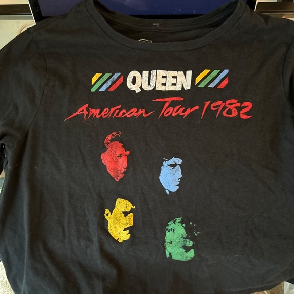 Queen American Tour 1982 Screen Stars T-Shirt Long Sleeve Size XS - Picture 2 of 3